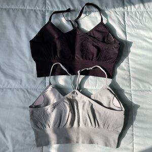 Profit Sage and black sports bras with padding (2 pack)